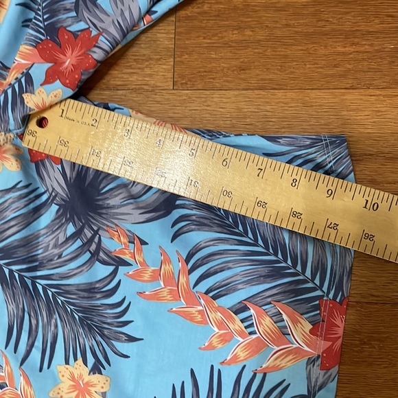 Hurley Mens Boardshorts NWT size 34 4-way stretch Pockets Blue Floral - Picture 8 of 8